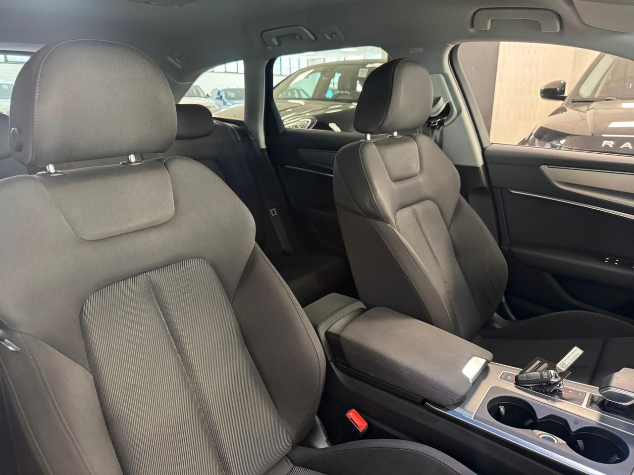 Audi A6 Avant 40 2.0 TDI S tronic Business Design