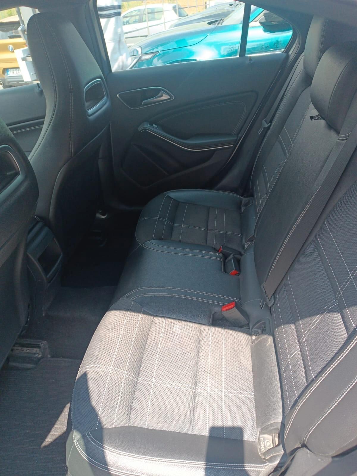 Mercedes-benz A 160 CDI Dark Night Edition