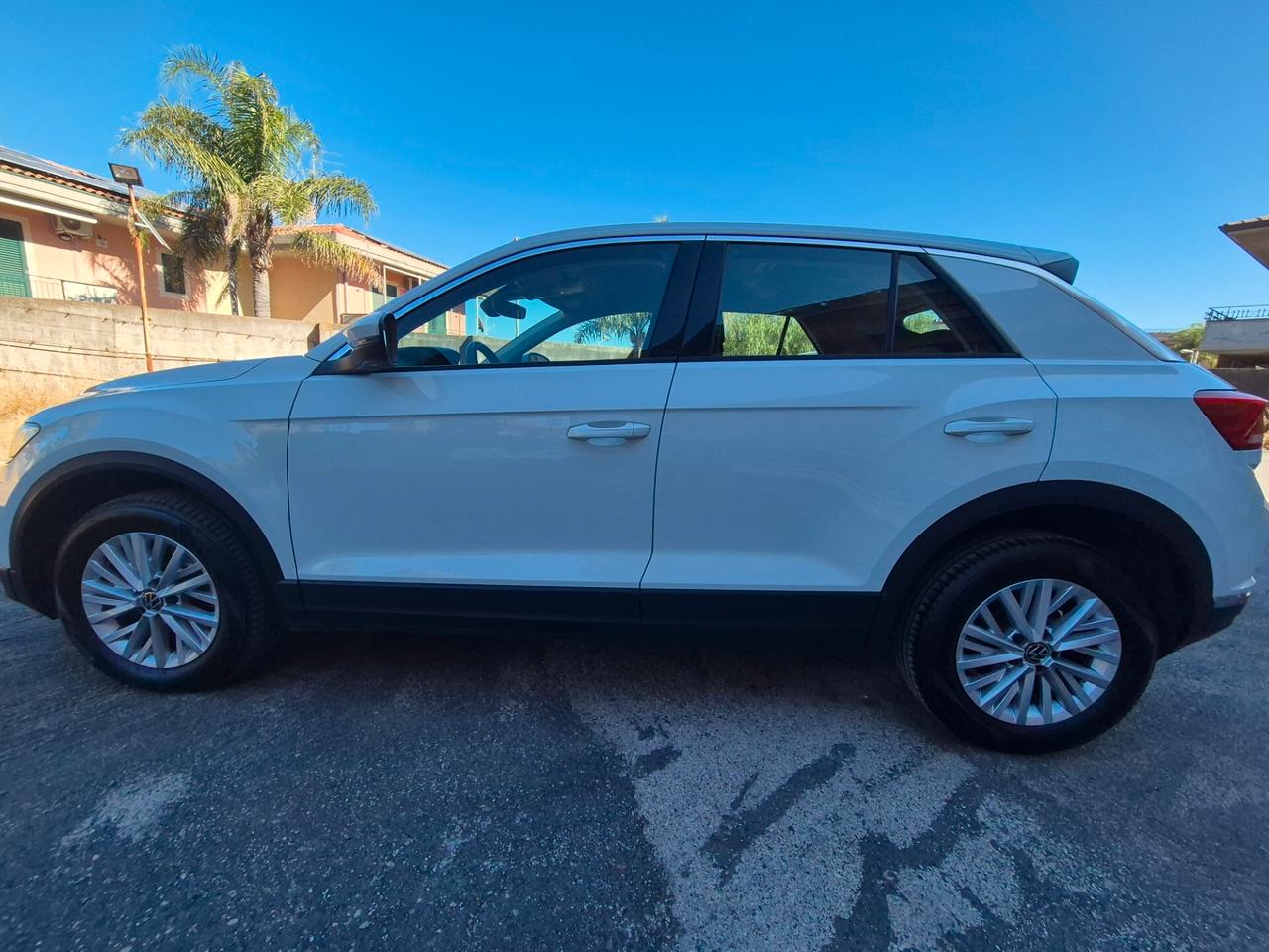 Volkswagen T-Roc 2.0 TDI 150 CV DSG AUTOM/NAVIG/RETROCAM 2021