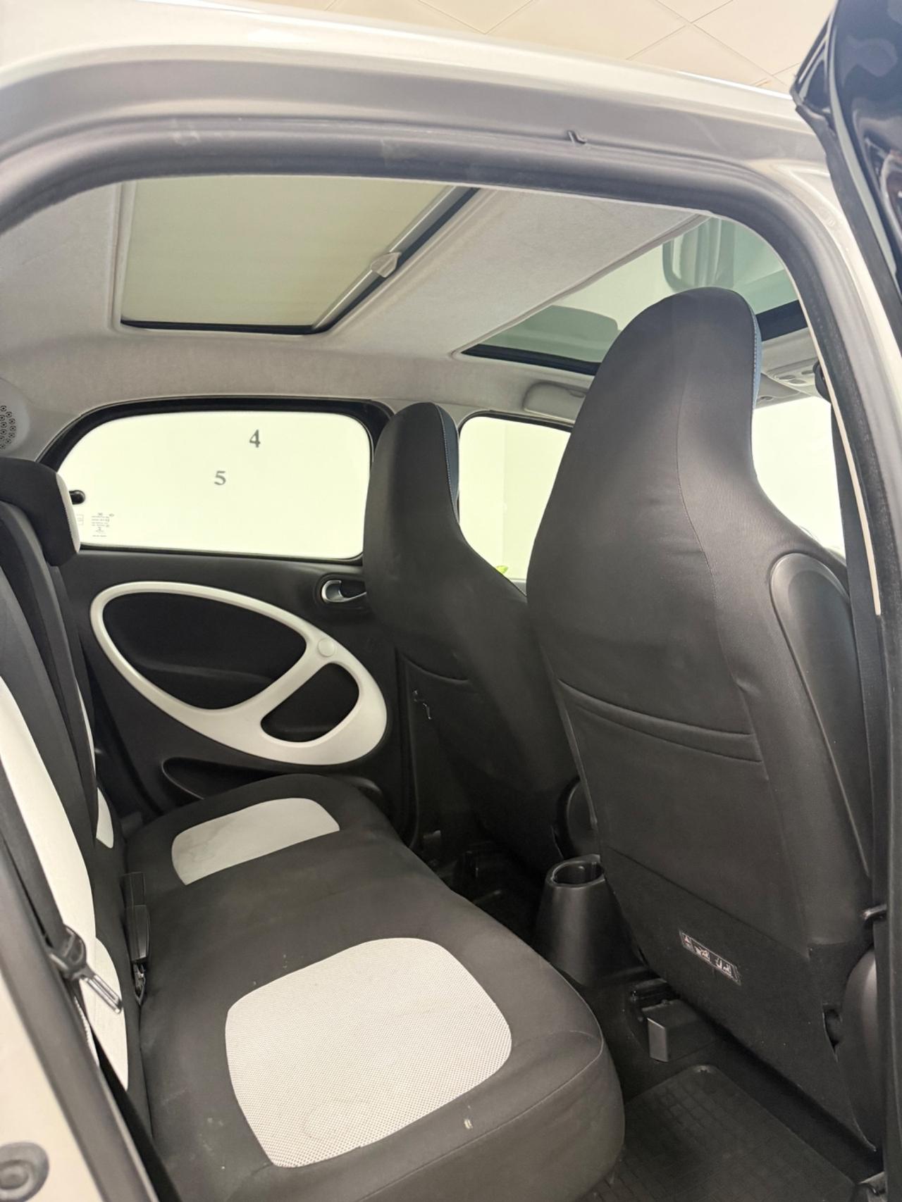 Smart ForFour 70 1.0 Passion