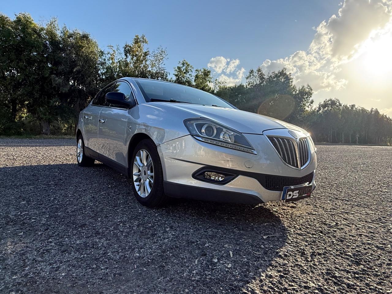 Lancia Delta 1.6 MJT Platino