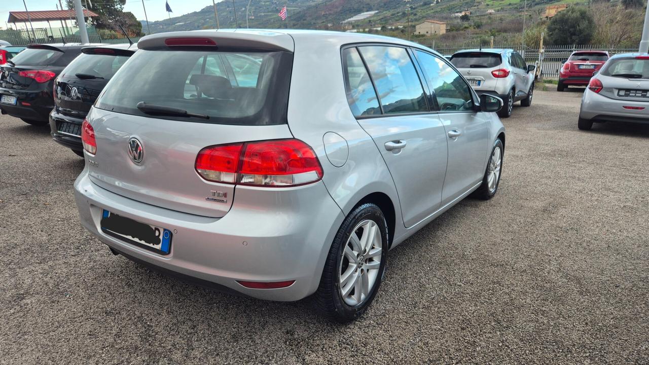 Volkswagen Golf 1.6 TDI DPF 5p. Highline