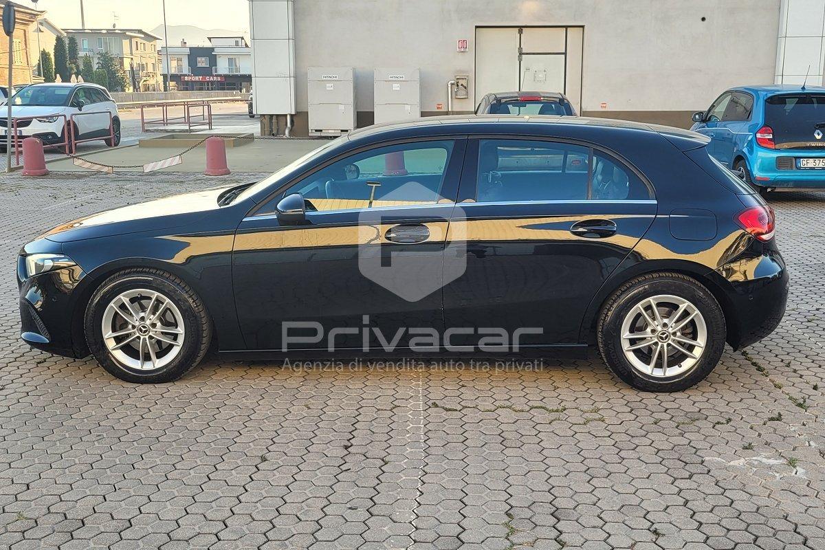 MERCEDES A 180 d Automatic Business Extra