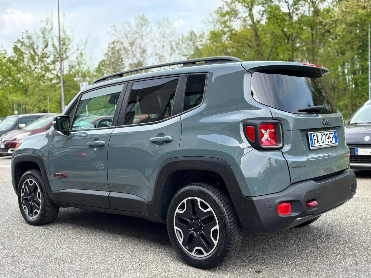Jeep Renegade 2.0 Mjt 170CV 4WD Active Drive Low Trailhawk