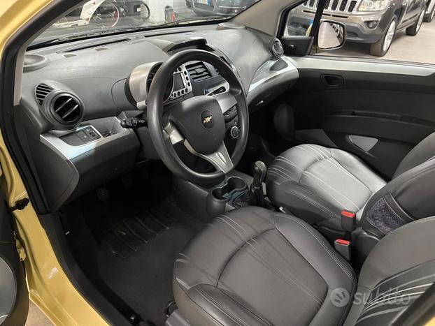 Chevrolet Spark 1.0 tenuta bene, GPL