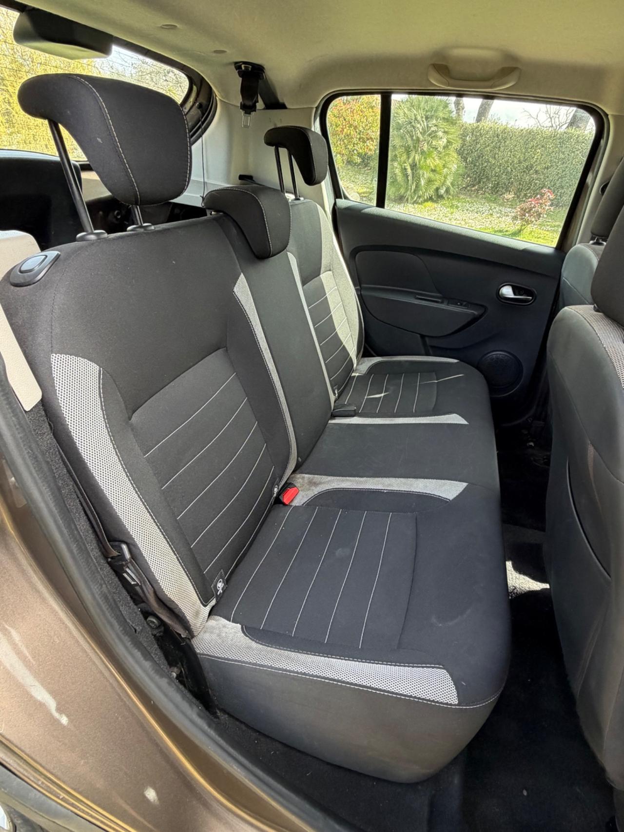 Dacia Sandero Stepway 1.0 TCe 100CV ECO-G 15th Anniversary