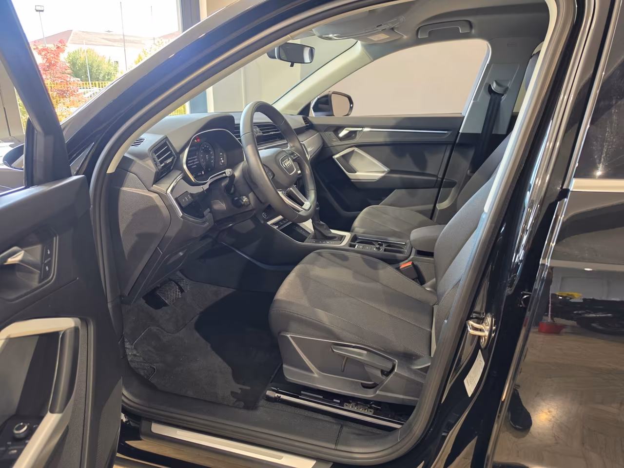 Audi Q3 35 TDI S tronic Business Advanced