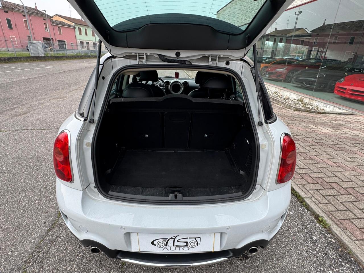Mini Cooper SD Countryman 2.0 ALL4