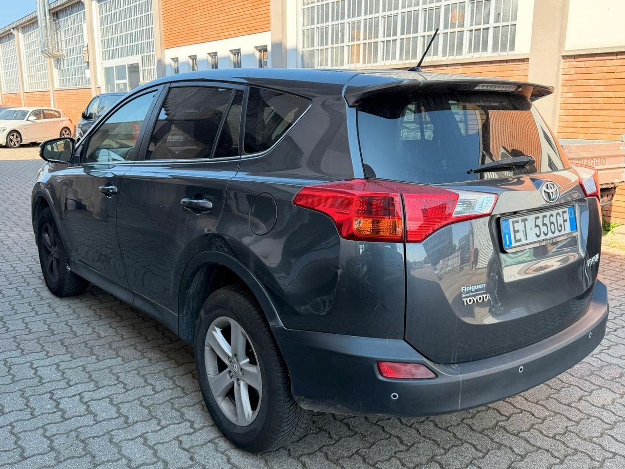 Toyota RAV 4 RAV4 2.0 D-4D 2WD Active