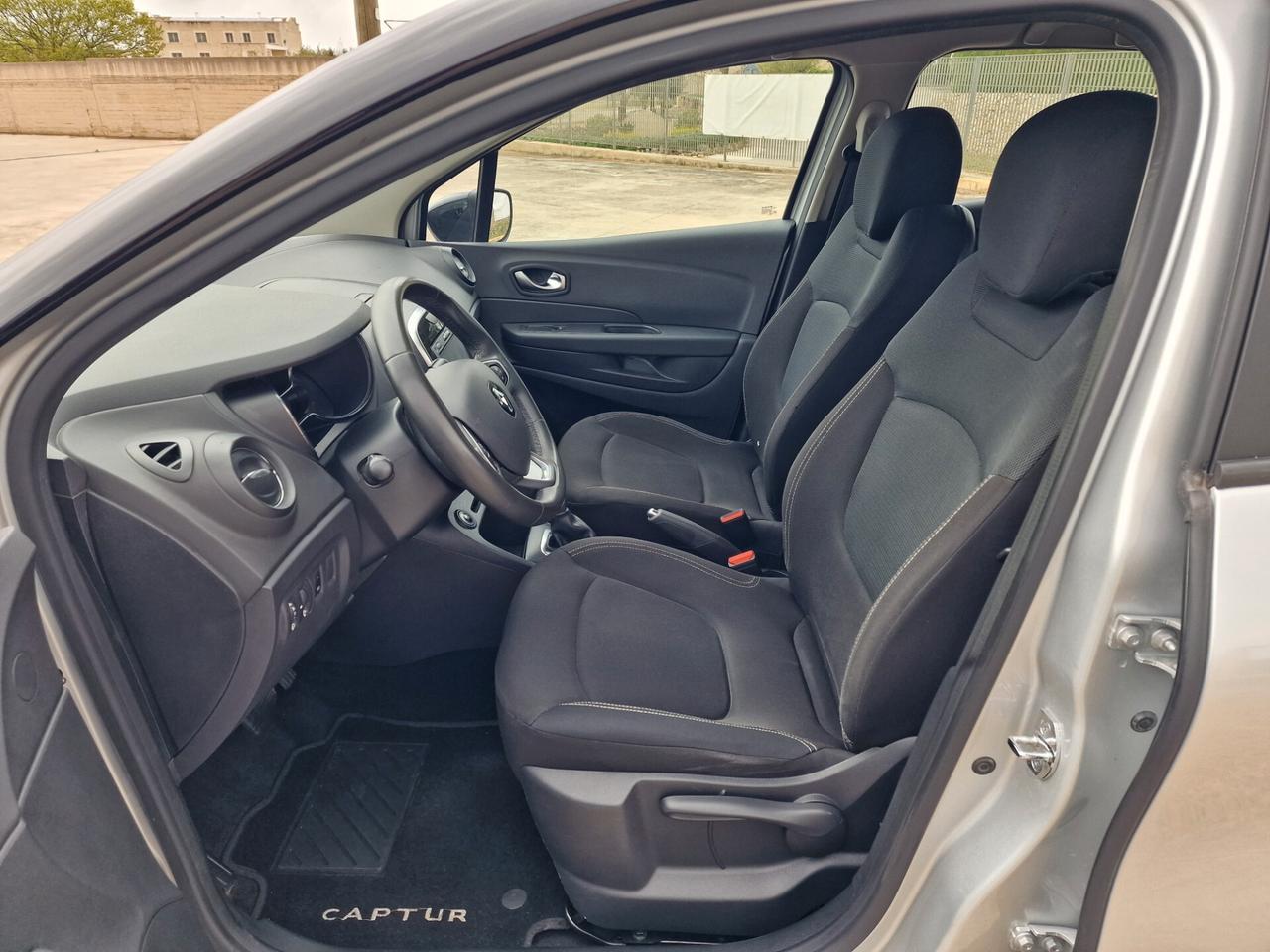 Renault Captur dCi 8V 90 CV EDC Start&Stop Sport Edition2