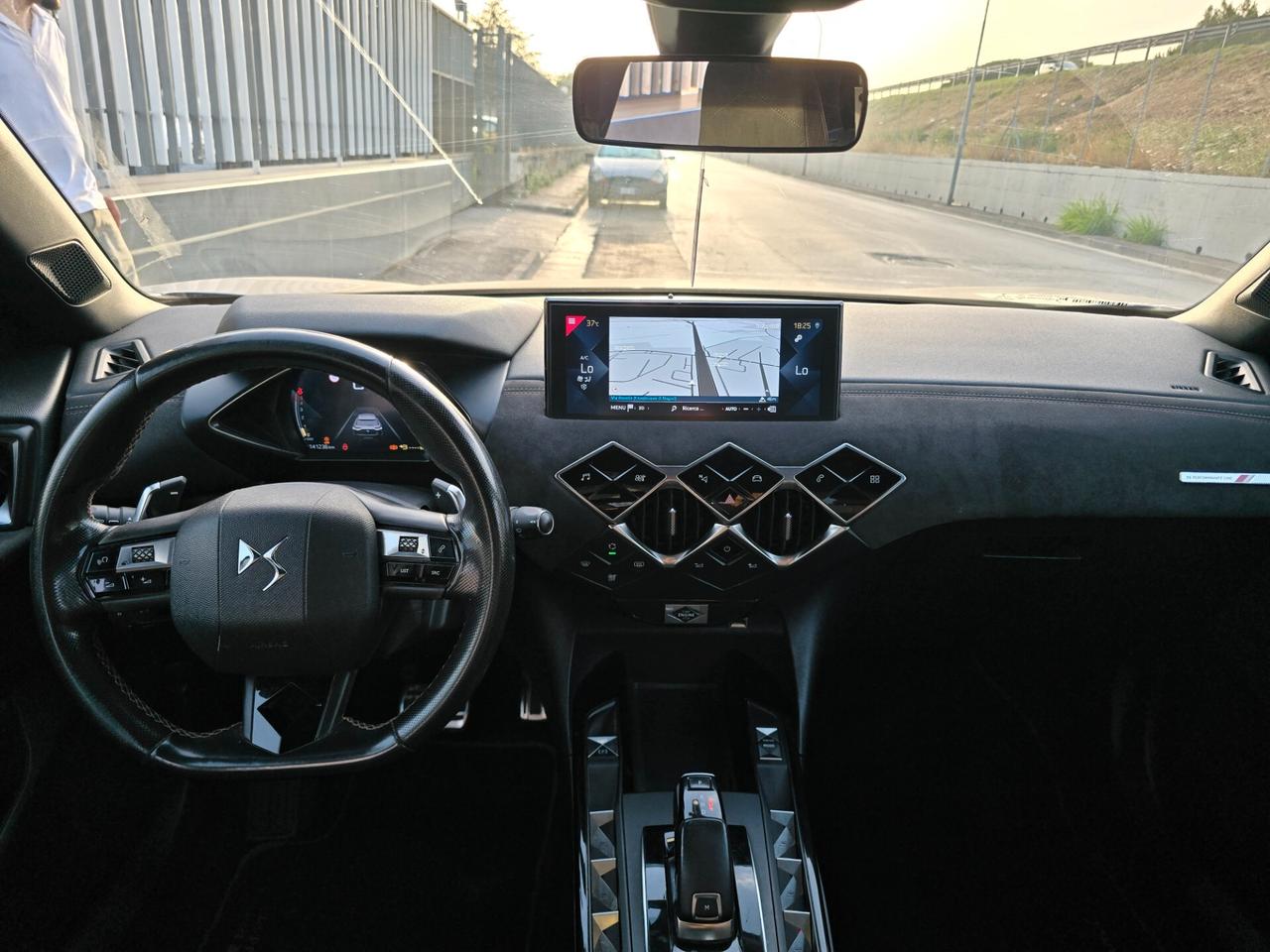 Ds DS3 3 Crossback BlueHDi 130 aut. Performance Line