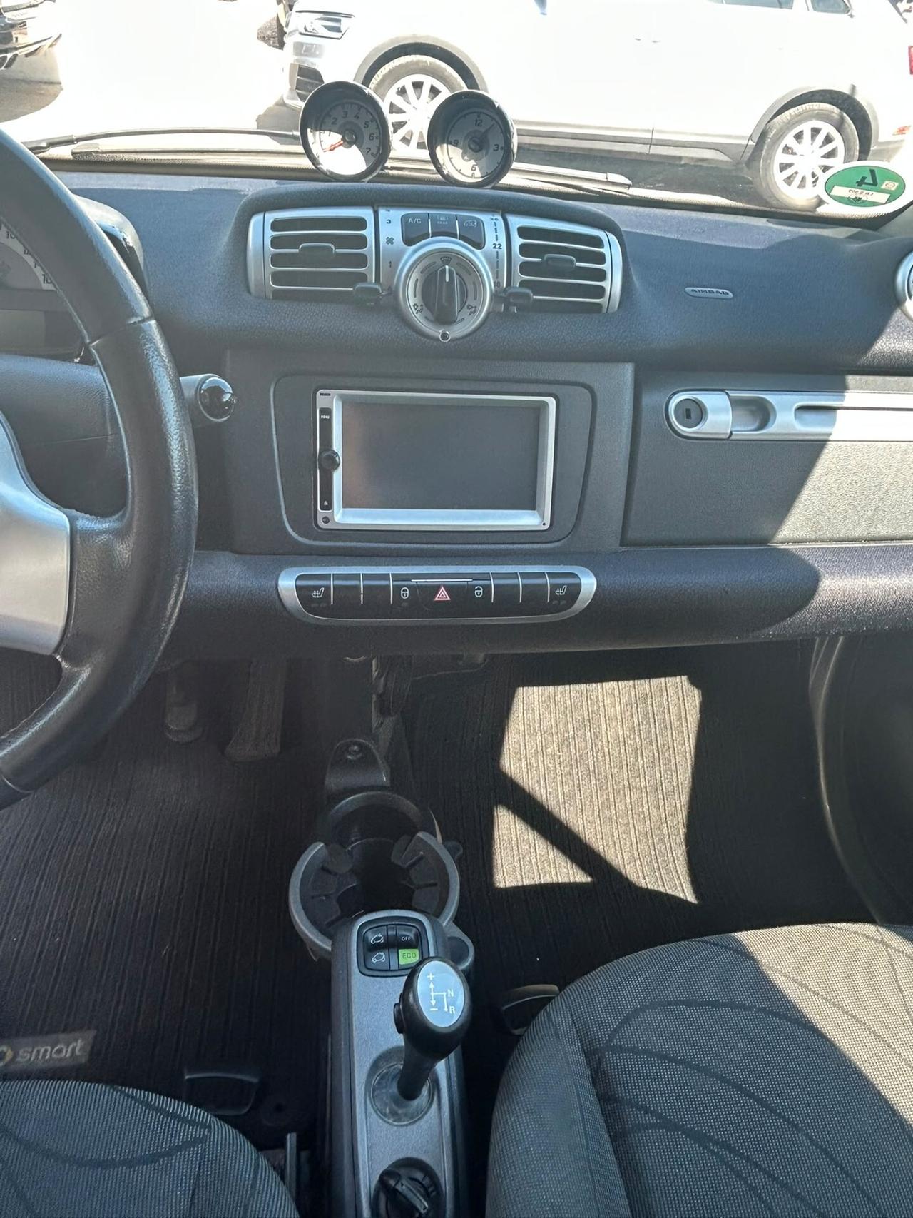 Smart ForTwo 1000 52 kW MHD cabrio passion
