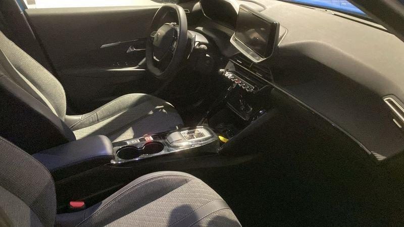 Peugeot 2008 2008 PureTech 130 S&S EAT8 Allure
