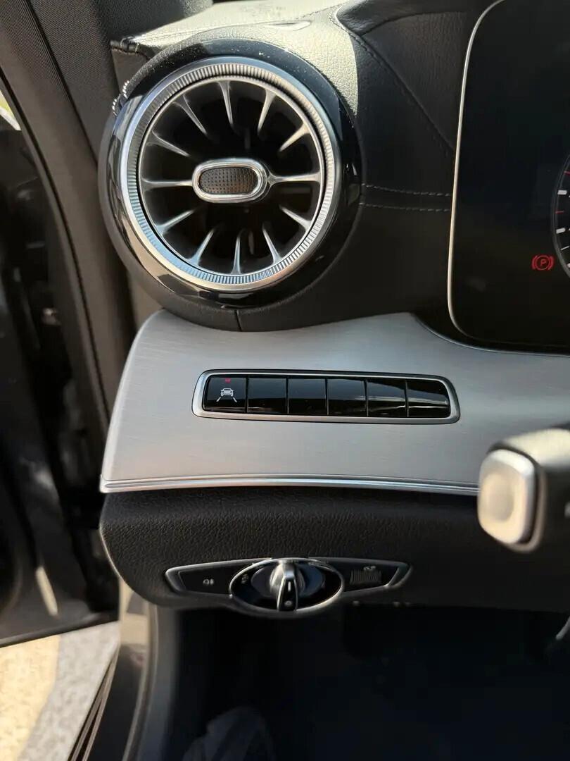 Mercedes-benz CLS 300 d Auto Premium Plus