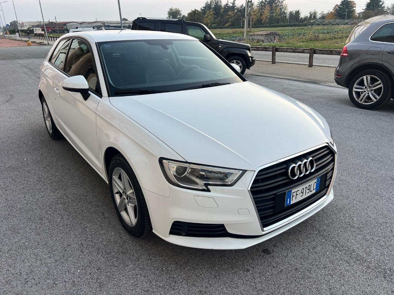AUDI A3 1.6 TDI Business 3 PORTE LED NAVI