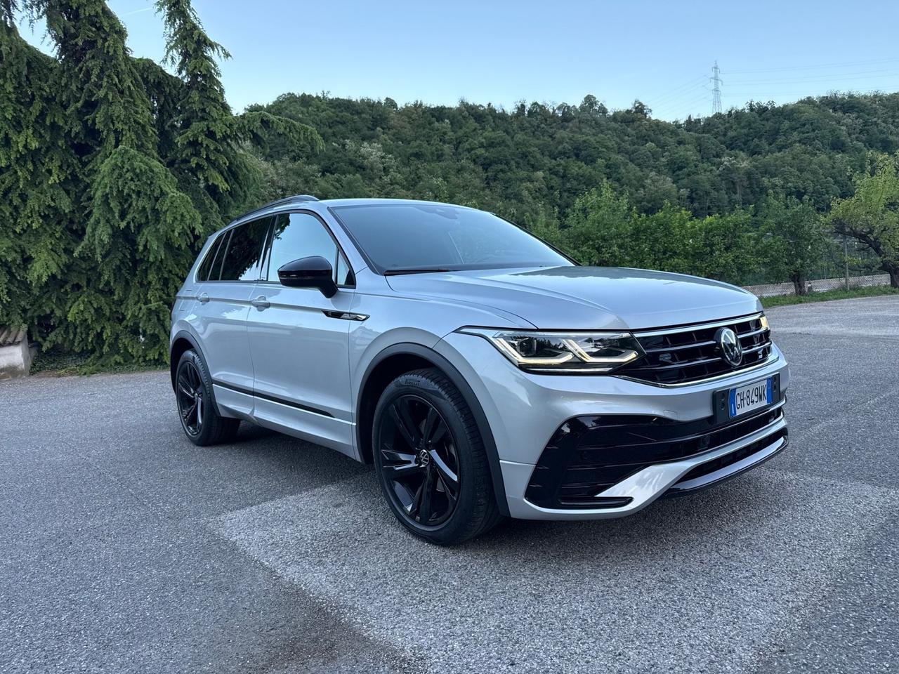 Volkswagen Tiguan 2.0 TDI 150 CV SCR DSG R-Line