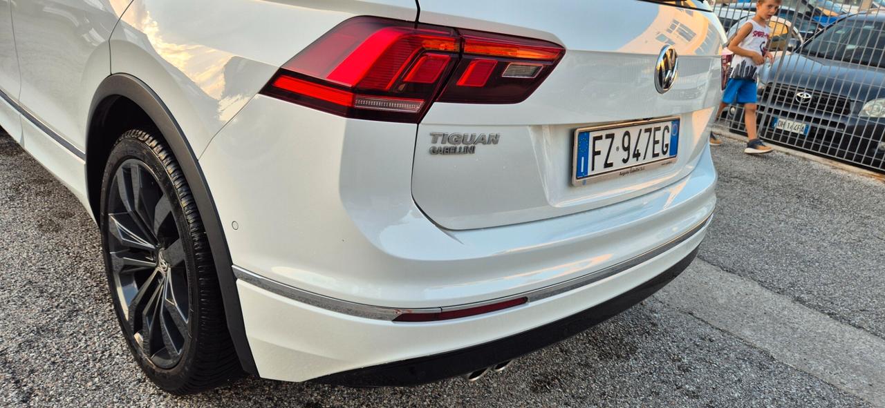 Volkswagen Tiguan 1.5 TSI Sport 130cv R-LINE ADATTA NEOPATENTATI