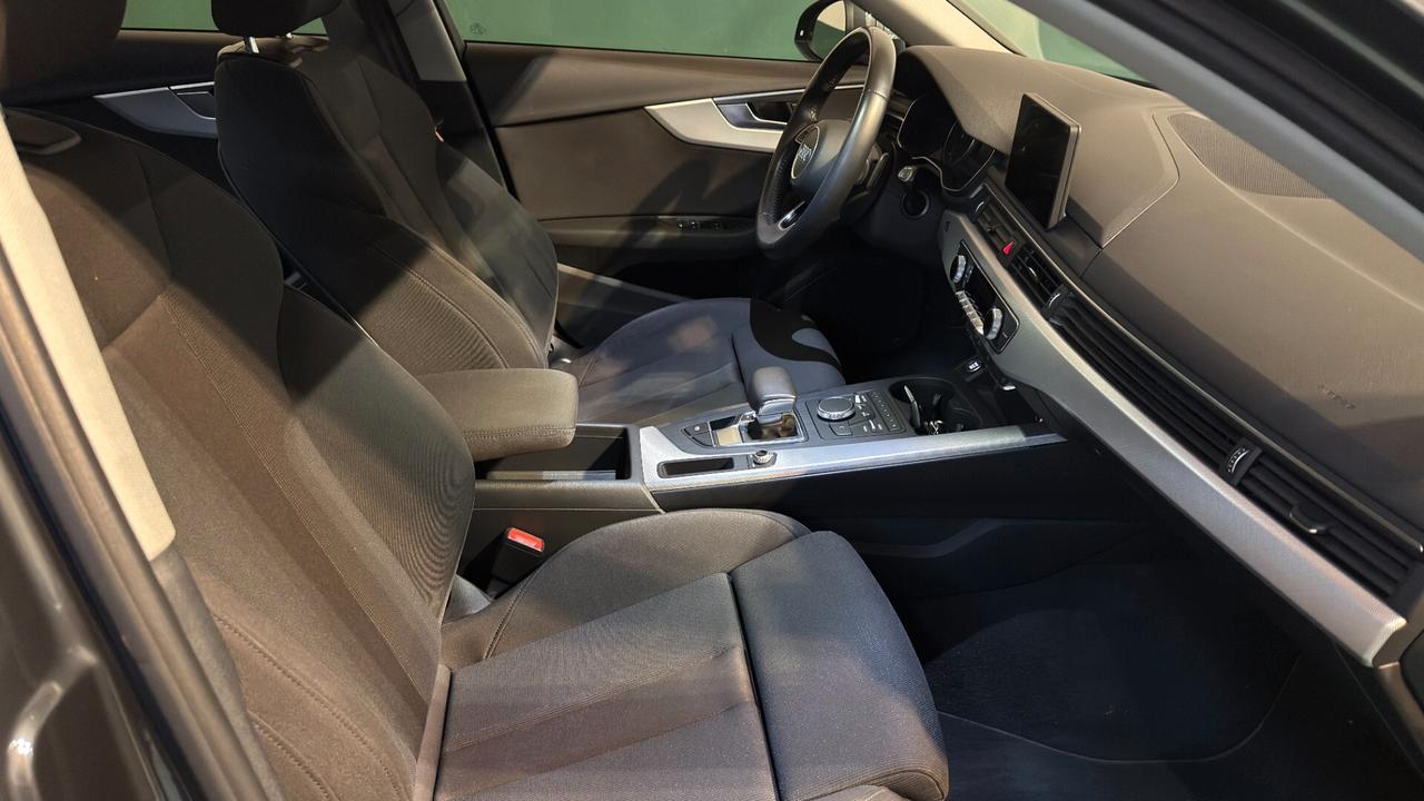 Audi A4 Avant 2.0 TDI 150 CV S tronic Sport