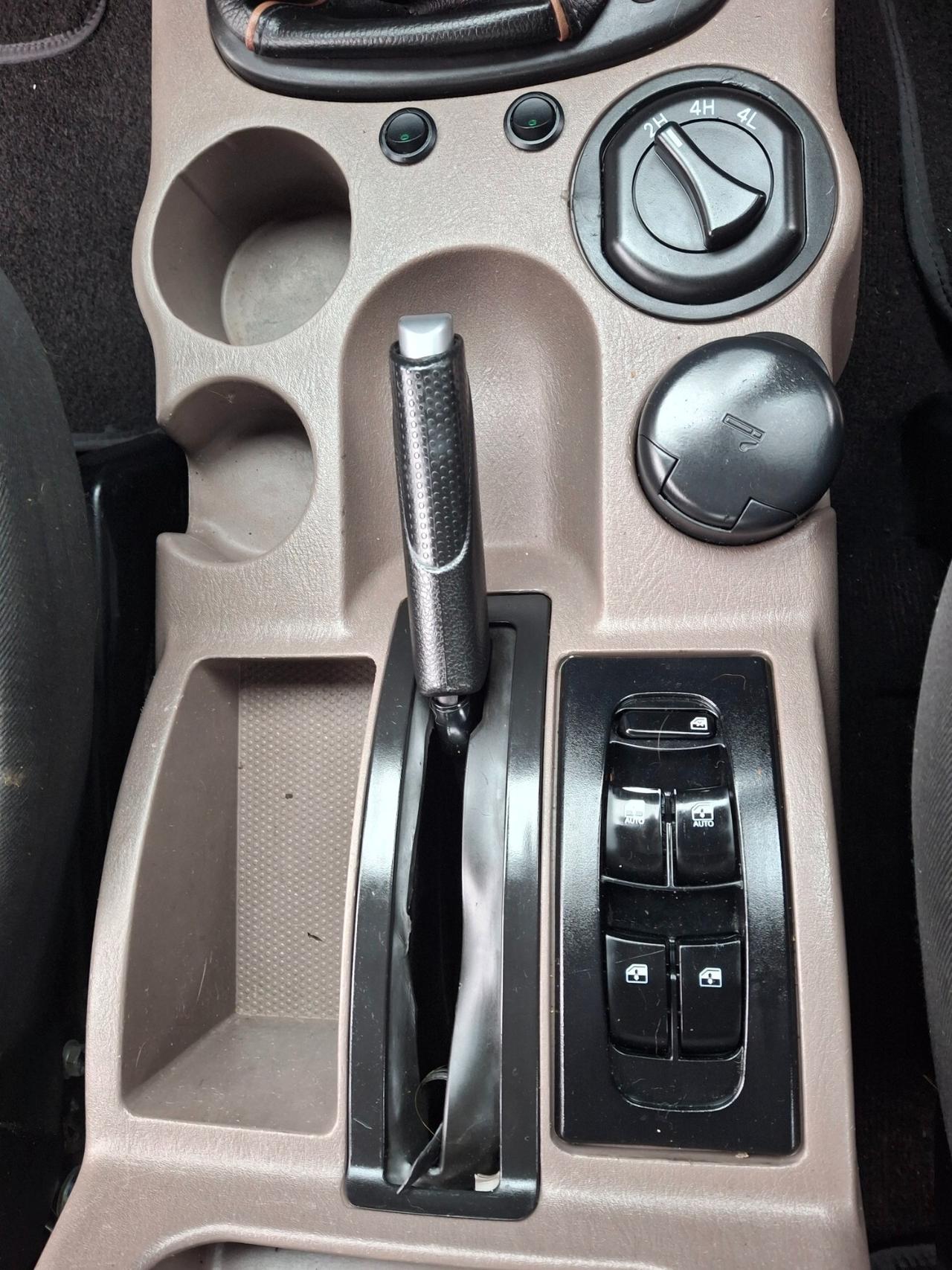 Mahindra Goa 2.2 CRDe 16V 4WD DC Pick-Up