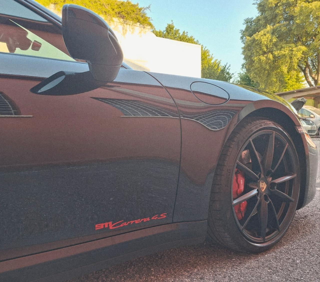 Porsche 911 Carrera 4S Cabriolet