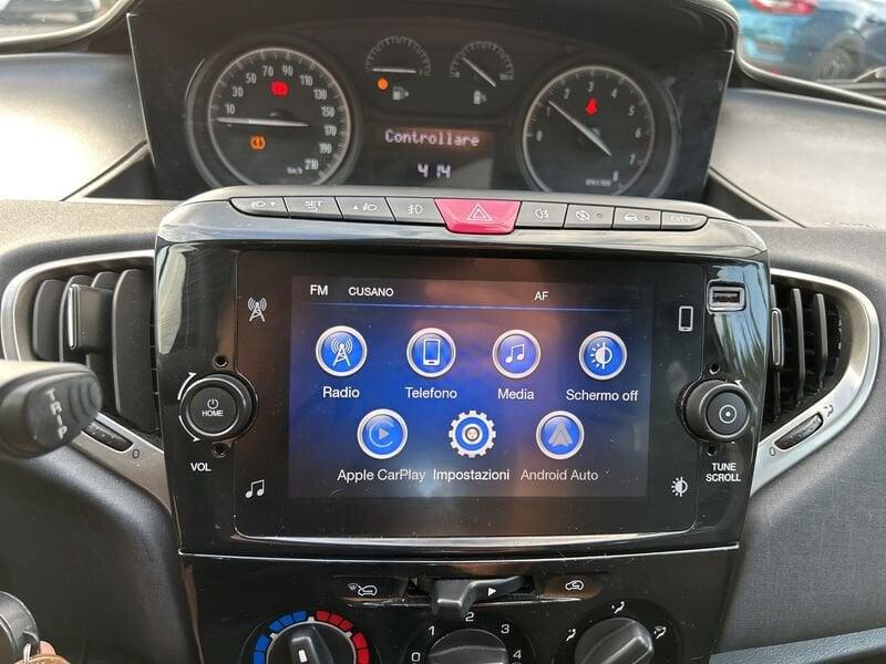 Lancia Ypsilon III 2021 1.0 firefly hybrid Gold s&s 70cv