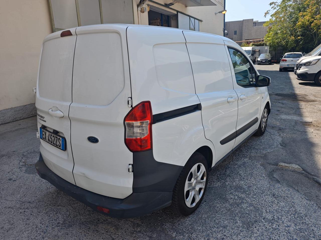 Ford Transit Courier - 2014