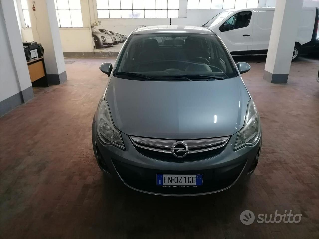 Opel Corsa 1.2 16v 85cv Cosmo Ok Neop.