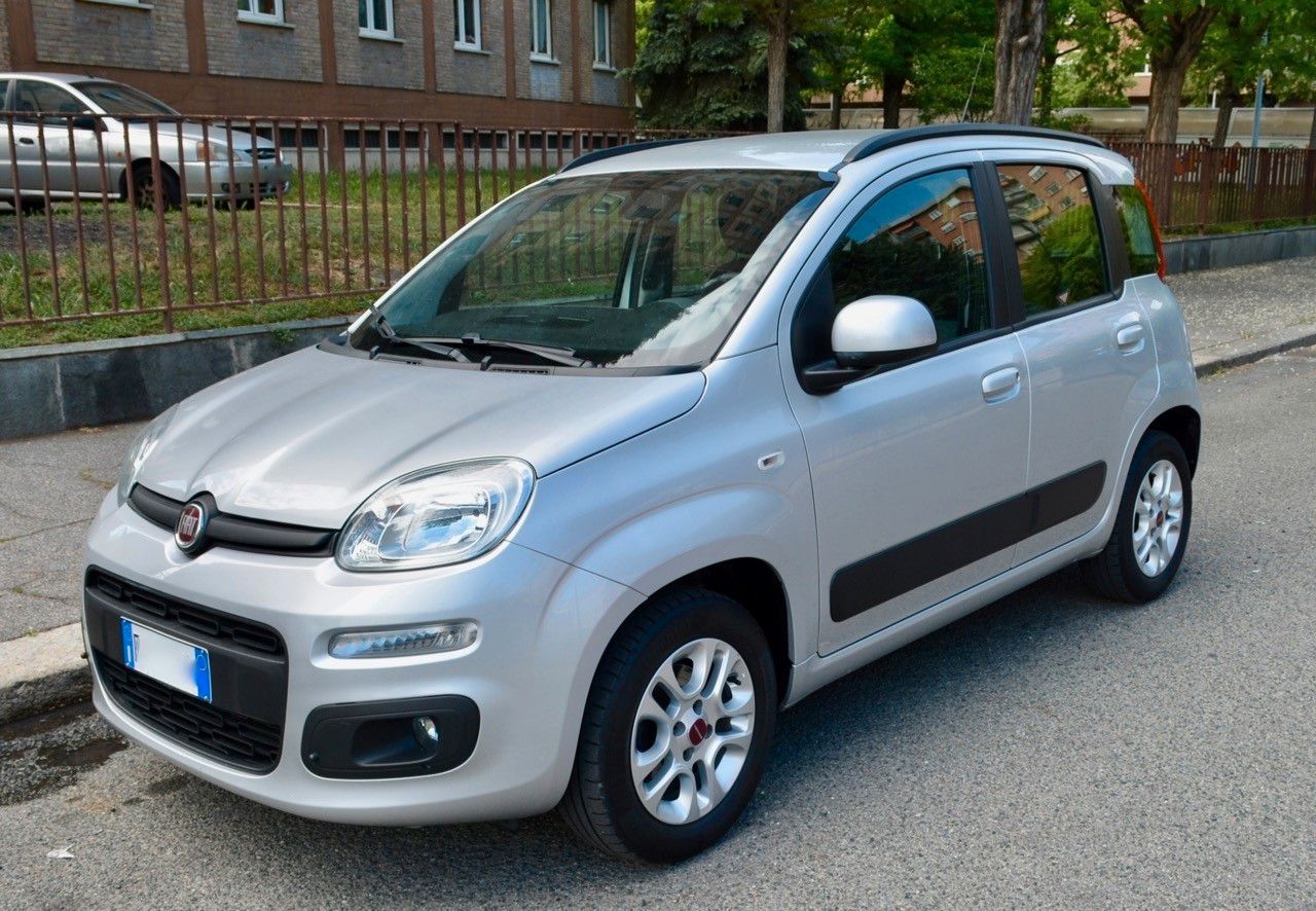 Fiat Panda 1.2 Lounge 69cv Eu 6d-temp