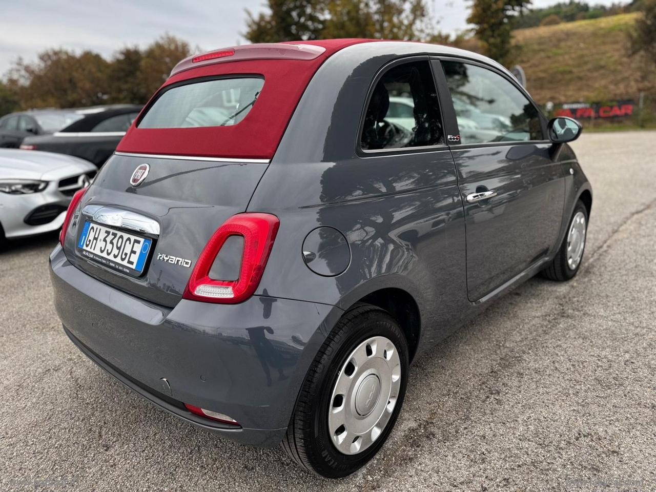 FIAT 500 C 1.0 Hybrid Cult