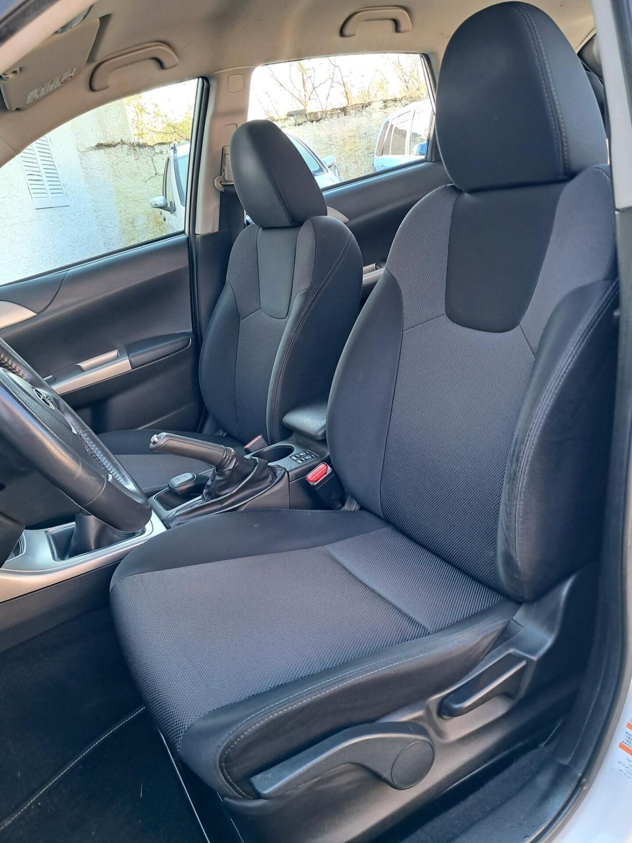 Subaru Impreza 2.0R 4QGP