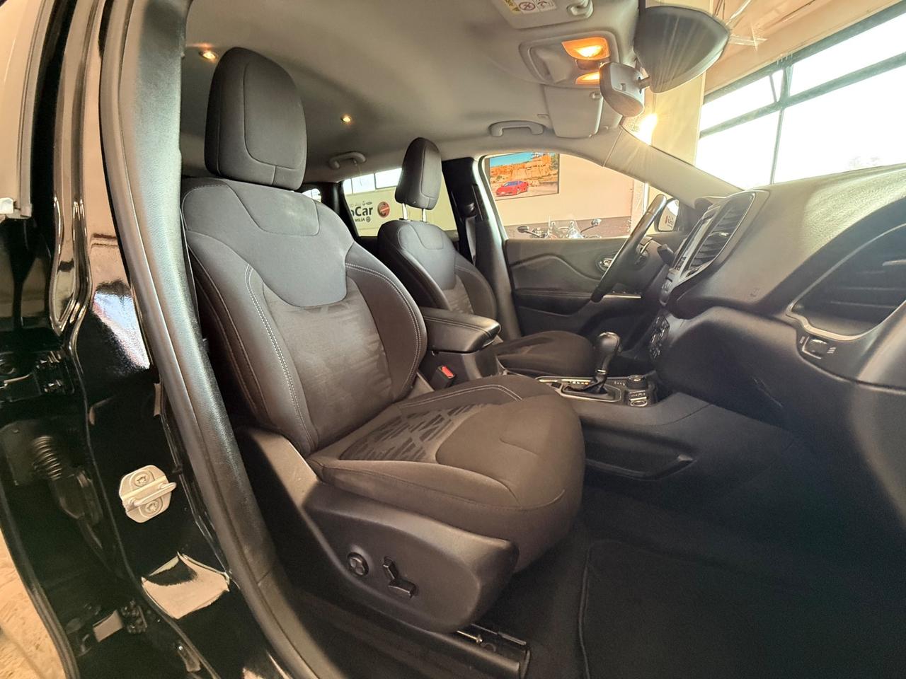 Jeep Cherokee 2.2 Mjt AWD 194CV Active Drive II Overland 11/2019 EURO 6B