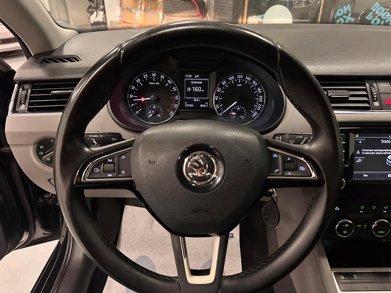 SKODA OCTAVIA 1.6 TDI SW CAMBIO MANUALE