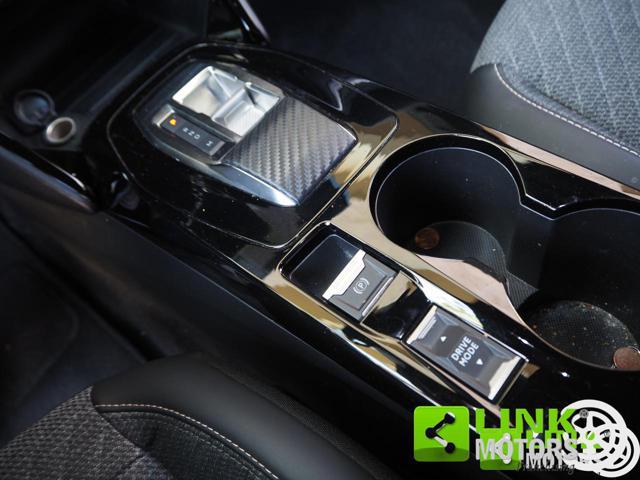 PEUGEOT 2008 1.5 HDI ALLURE EAT8