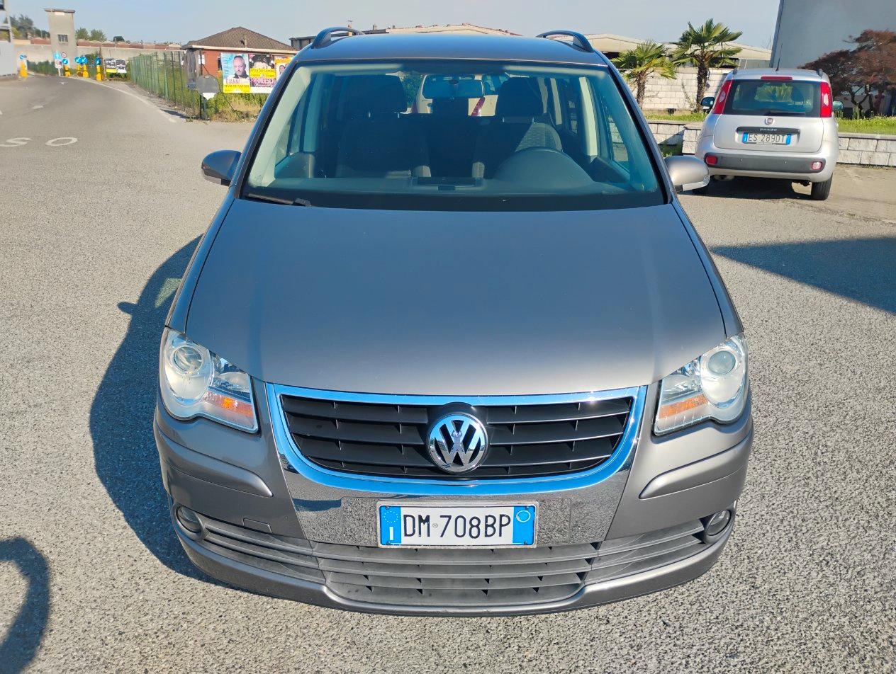 Volkswagen Touran 2.0 tdi Highline