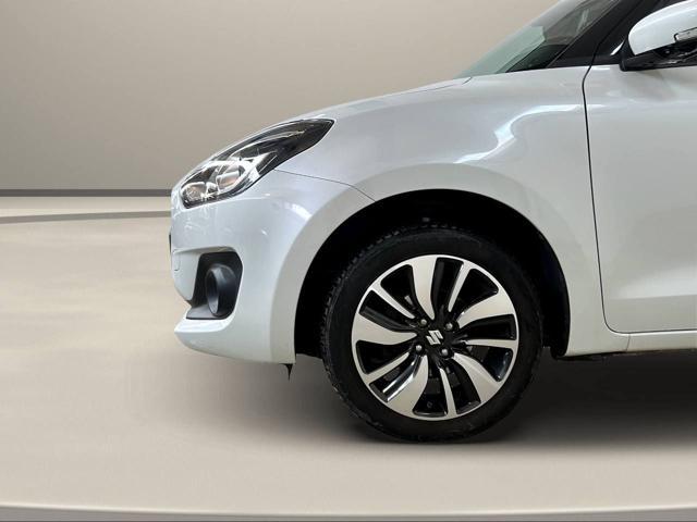 SUZUKI Swift 1.2 Hybrid 4WD AllGrip Top