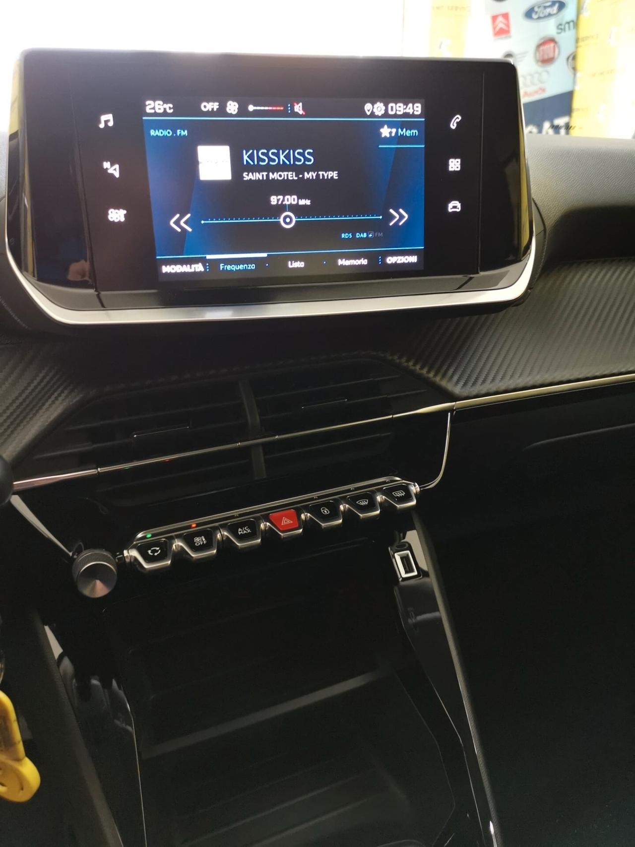 Peugeot 2008 PureTech 100 S&S Allure