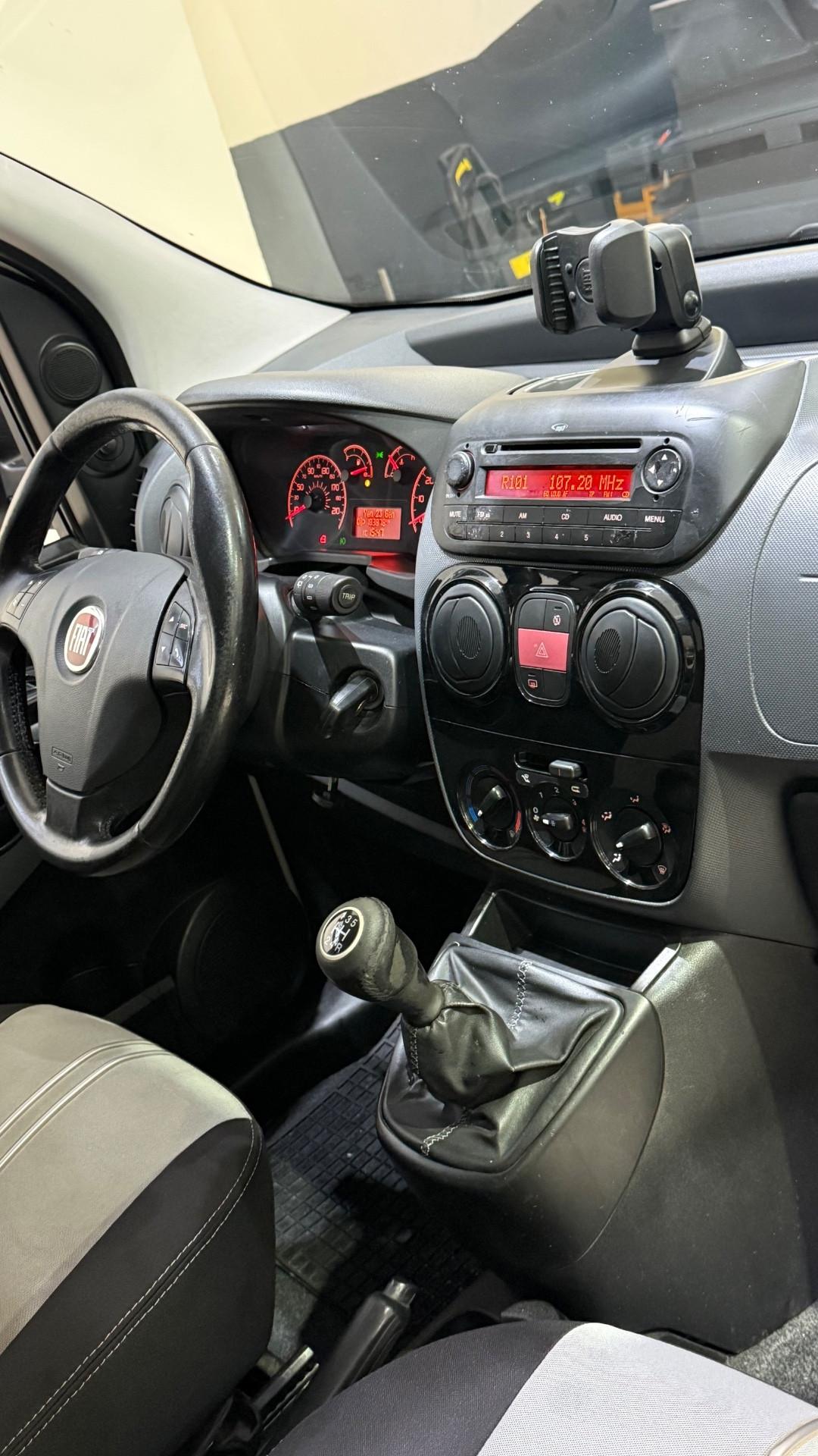 Fiat Qubo 1.3 MJT 75 CV Trekking