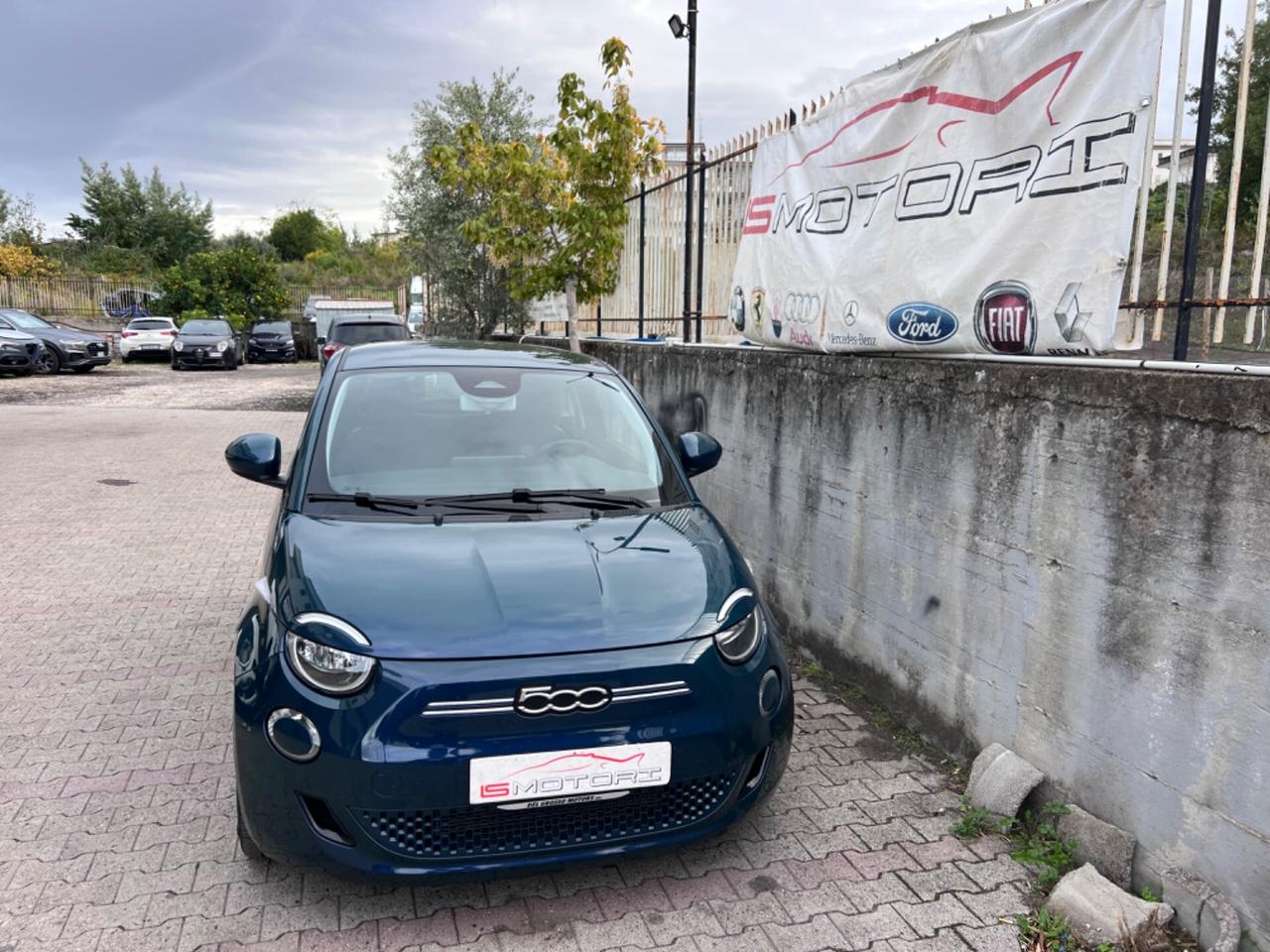 Fiat 500 500e Berlina 42 kWh