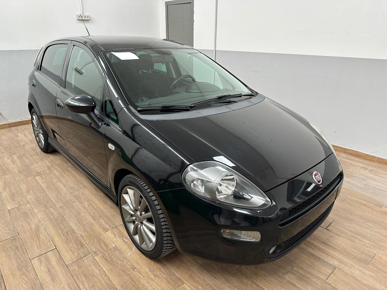 Fiat Punto 0.9 105 CV Lounge NEOPATENTATI