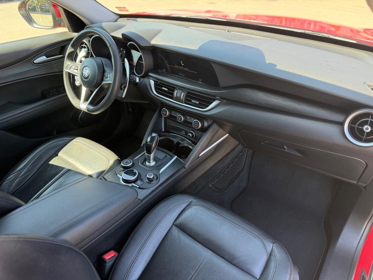 Alfa Romeo Stelvio 2.2 Turbodiesel 210 CV AT8 Q4 Executive