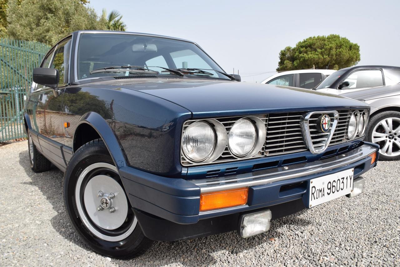 Alfa Romeo Alfetta ALFAROMEO 2.0 INIEZIONE ISCRITTA ASI PRONTA TARGA ORO