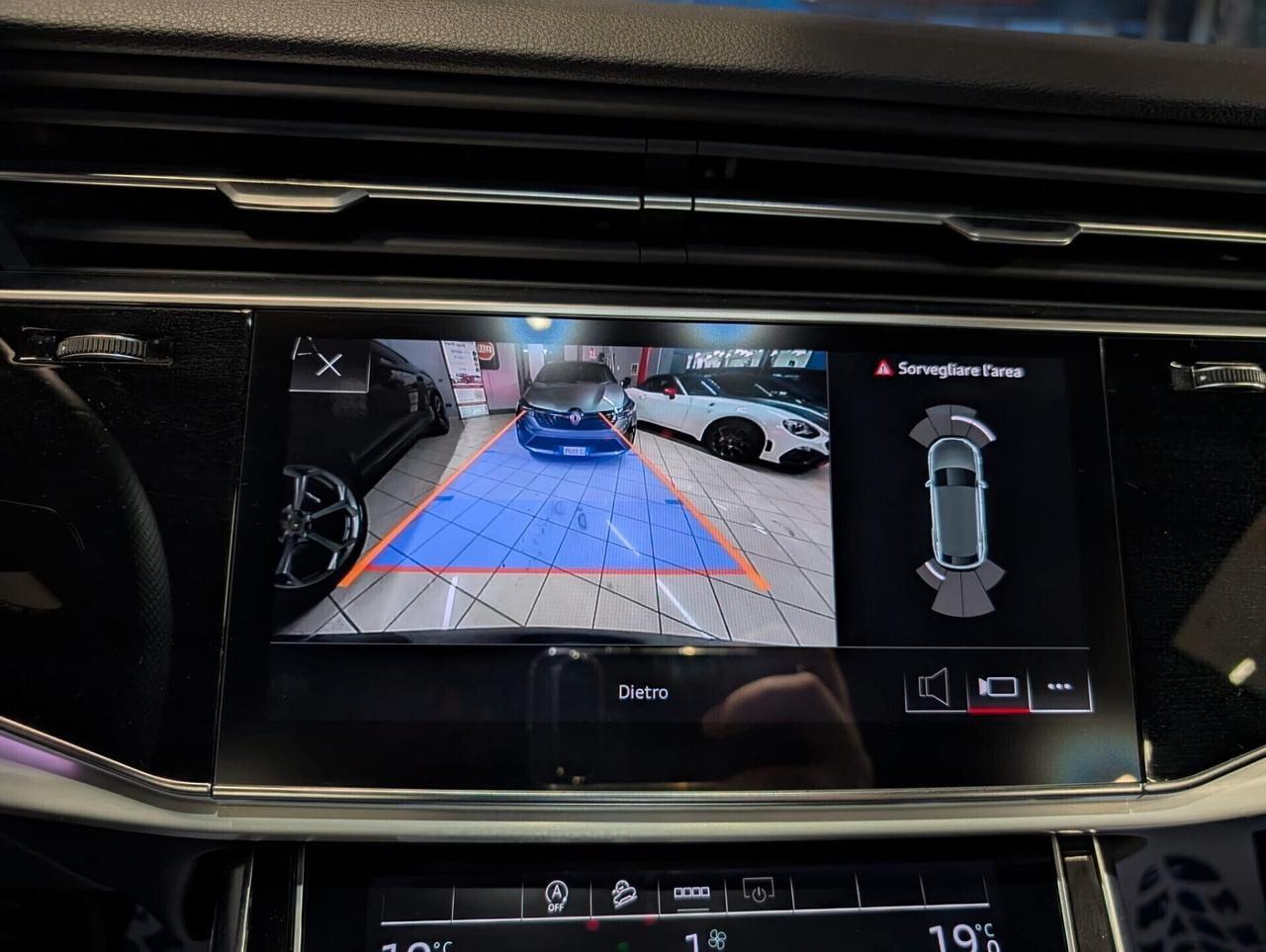 Audi Q8 45 TDI quattro 3.0 diesel S-LINE IVA ESPOSTA