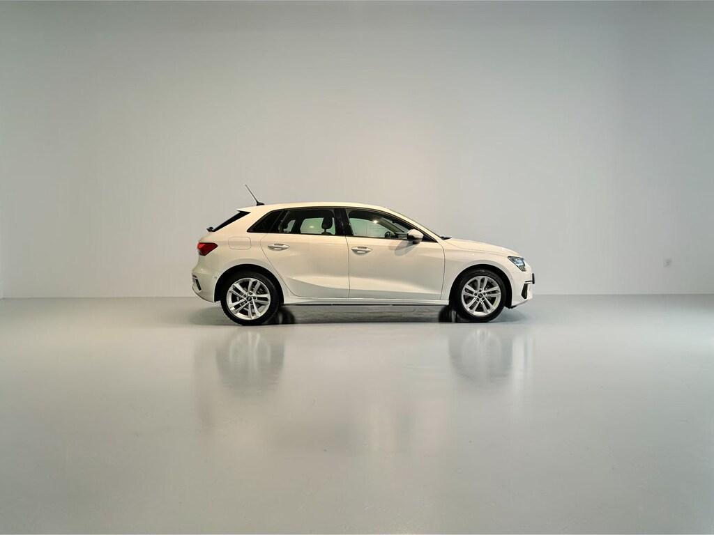 Audi A3 30 1.5 g-tron Business S tronic
