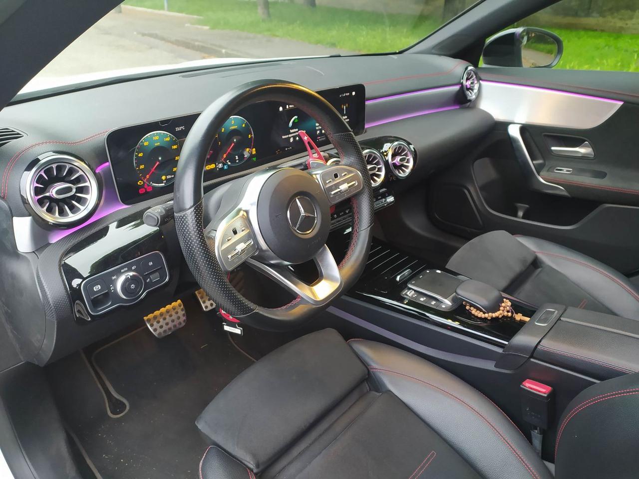 Mercedes-Benz CLA 220 Premium