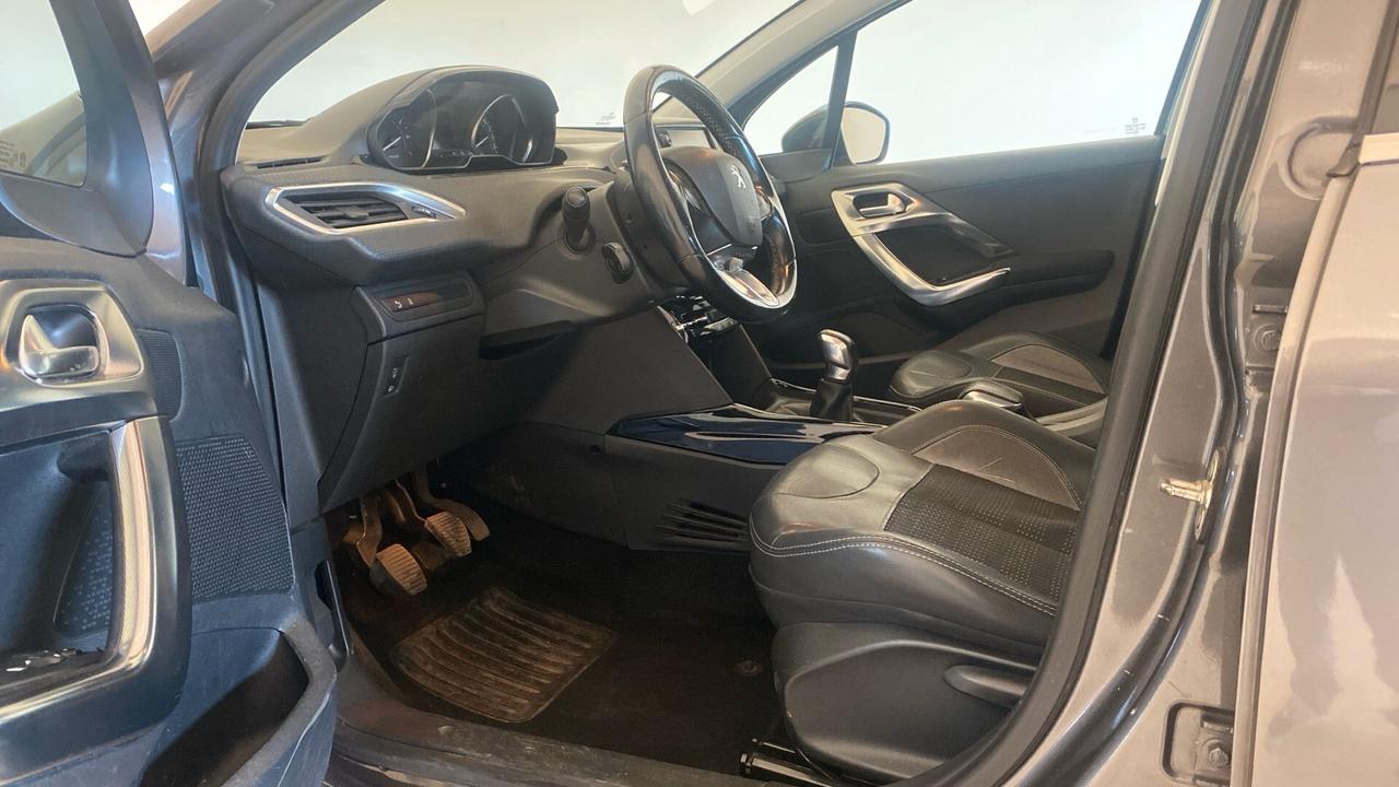 PEUGEOT 2008 1.2 BENZINA-NEOPATENTE
