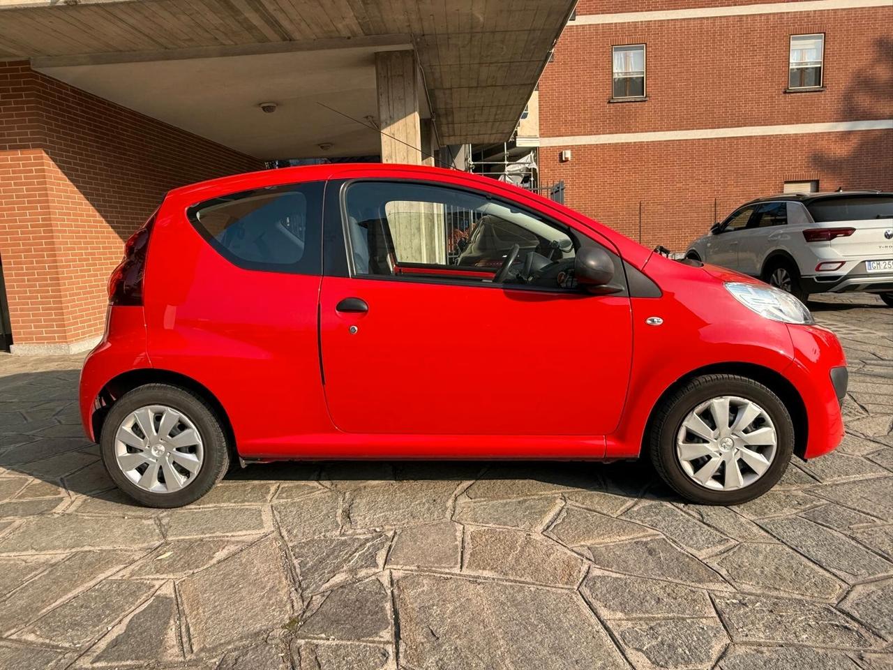 Peugeot 107 1.0 68CV 3p. Active