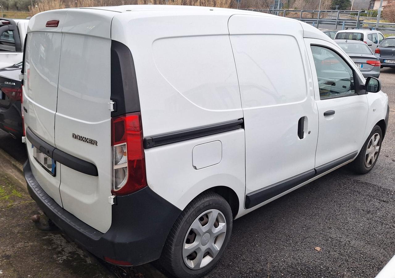 Dacia Dokker 1.6 VAN UNIPRO GANCIO TRAINO