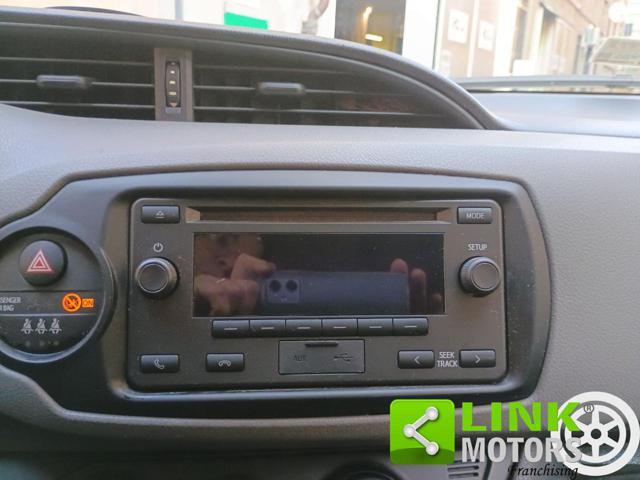 TOYOTA Yaris 1.0 5 porte Active 51 kw NEOPATENTATI