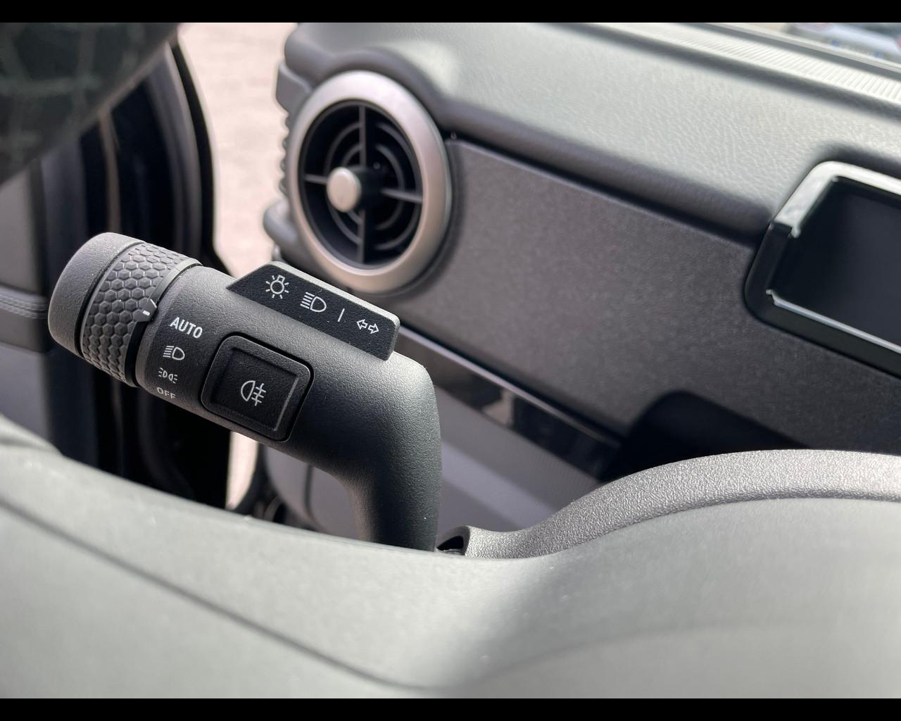 INEOS Station Wagon Fieldmaster - Motore BMW 3.0L Turbo Diesel, 6 cilindri in linea