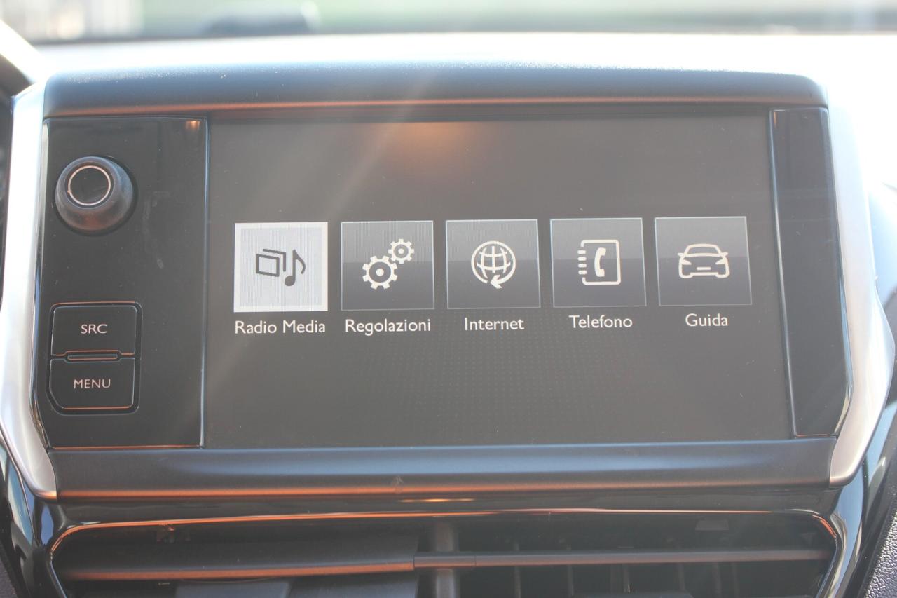 Peugeot 208 1.4 vti 95cv GPL CASA OK 2034 5 PORTE GARANZIA 12M